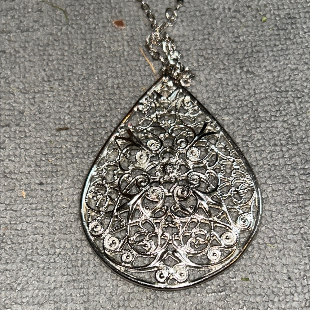 Bonni J. Silver Teardrop Pendant Necklace